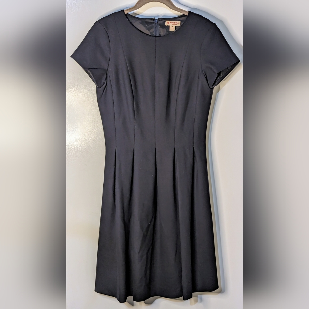 Brooks‎ brother dress size 4